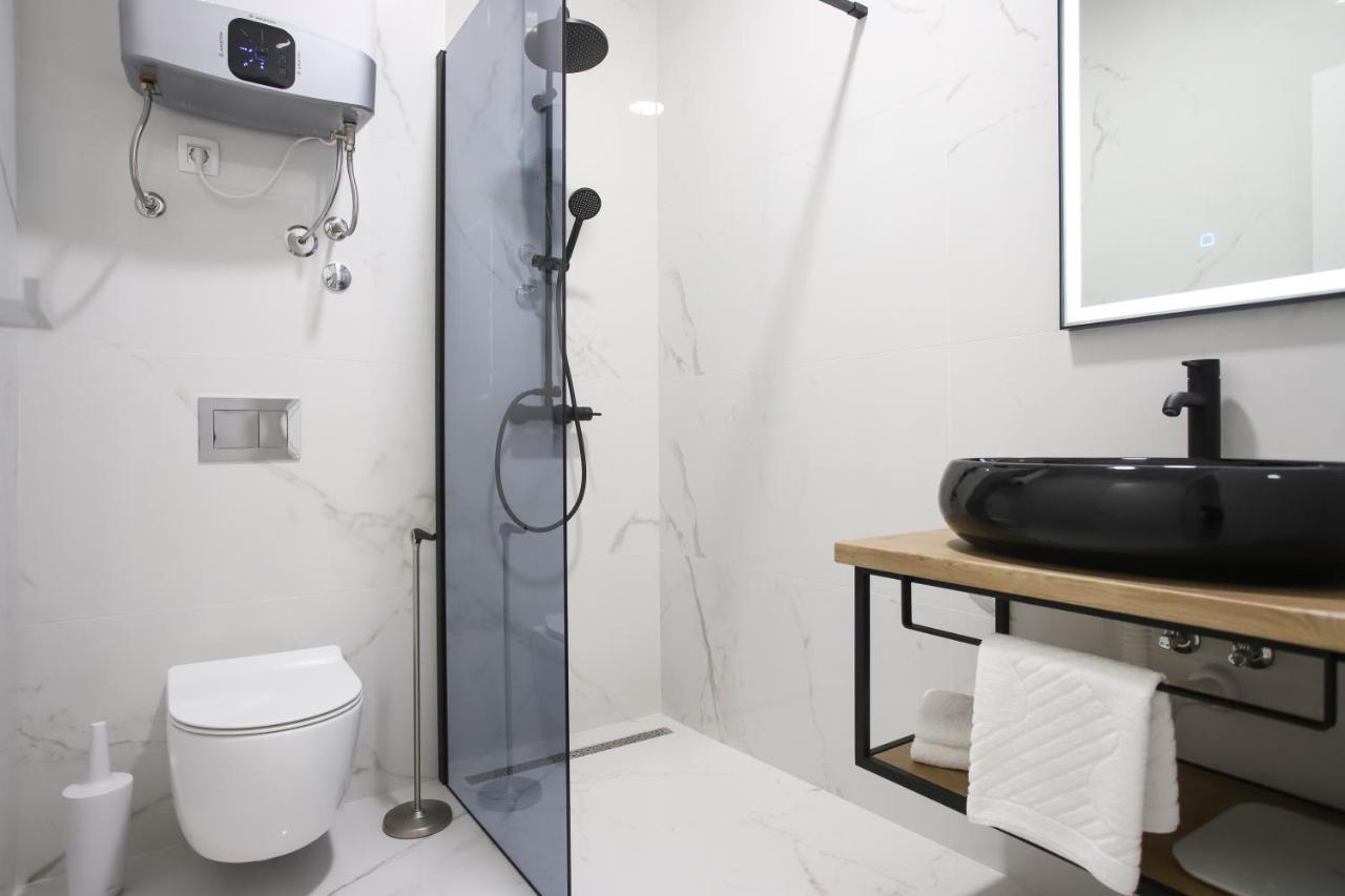 New&Luxury Apartment With An Outstanding View - Bombii Blue 두브로브니크 외부 사진